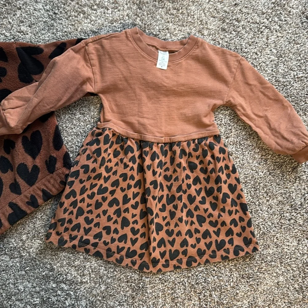 2/$10 3T Fuzzy sweatshirt and matching dress